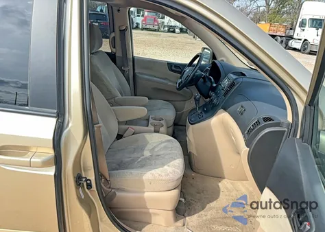 2008 Kia Sedona z USA, uszkodzony, nr VIN KNDMB133686200316